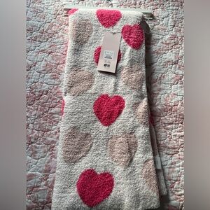 Cupcakes and Cashmere reversible heart throw